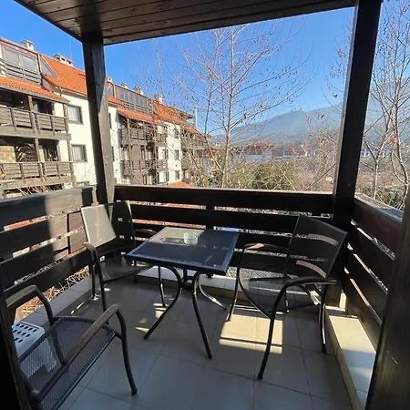 Lorena's Bansko,near Gondola アパート バンスコ
