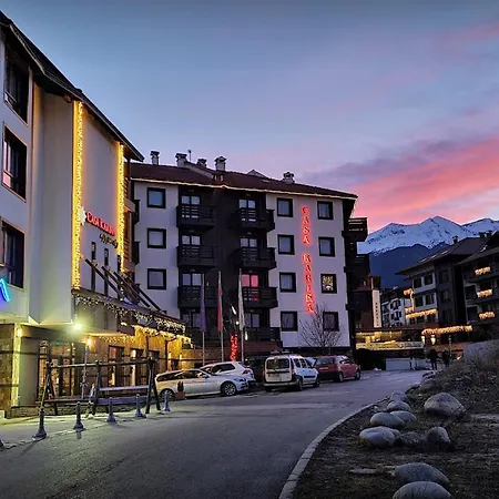 Lorena's Bansko,near Gondola Апартамент