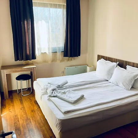 Lorena's Bansko,near Gondola Апартамент Банско