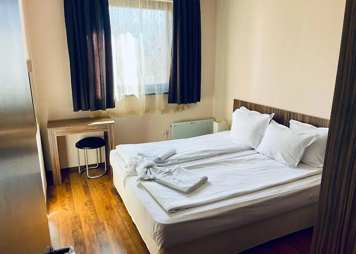 Lorena's Bansko,near Gondola شقة بانسكو